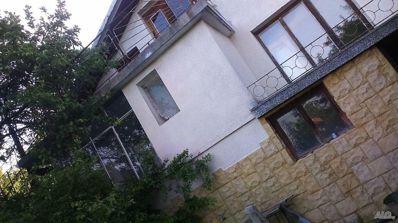 Вилна Зона Златни Пясъци, Спирка Ален Мак Varna ภายนอก รูปภาพ
